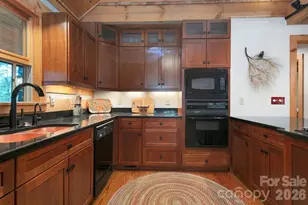 380 Cedar Ln, Brevard, NC 28712 - Photo 23