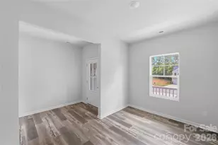 5145 Mark Dr NE, Hickory, NC 28601 - Photo 7
