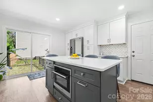 12227 Provincetowne Dr, Charlotte, NC 28277 - Photo 17