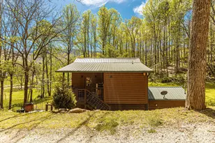 440 Huskey Rd, Bryson City, NC 28713 - Photo 27