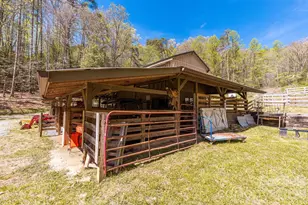 440 Huskey Rd, Bryson City, NC 28713 - Photo 39
