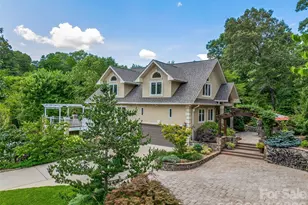 212 S Plains Dr, Asheville, NC 28803 - Photo 3