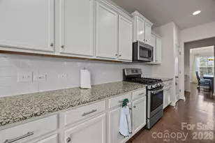4028 Whittier Ln, Tega Cay, SC 29708 - Photo 11