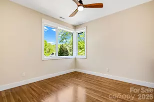8 Campbell St, Black Mountain, NC 28711 - Photo 19