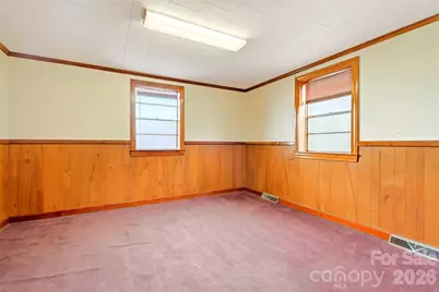 97 Clay Street, Marion, NC 28752 - Photo 17