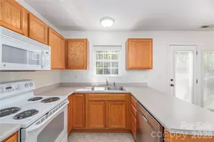 46 Chesire Way, Fletcher, NC 28732 - Photo 7