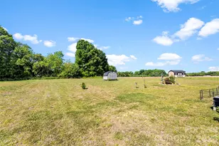 27635 Taylor Ln, Albemarle, NC 28001 - Photo 23