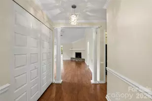 201 Timber Dr, Asheville, NC 28804 - Photo 27