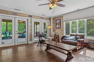 73 Redwood St, Brevard, NC 28712 - Photo 23