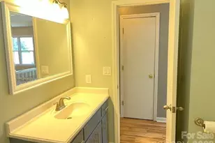 2381 Boardwalk Ct, Lenoir, NC 28645 - Photo 19