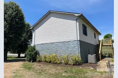 2381 Boardwalk Court, Lenoir, NC 28645 - Photo 5