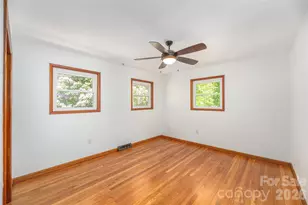 1140 Groundhog Rd, Canton, NC 28716 - Photo 15