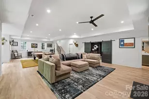 6010 Old Providence Ln, Charlotte, NC 28226 - Photo 33