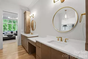6010 Old Providence Ln, Charlotte, NC 28226 - Photo 15