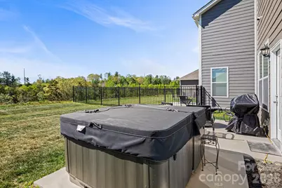 199 Fox Cove Road, Hendersonville, NC 28792 - Photo 35
