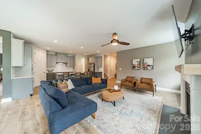 17036 Challory Glen Way, Charlotte, NC 28278 - Photo 15