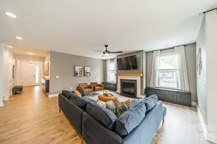 17036 Challory Gln Wy, Charlotte, NC 28278 - Photo 15