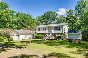 679 Fairforest Rd, Chester, SC 29706 - Photo 1