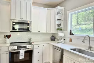 26 Macdougall Ln, Weaverville, NC 28787 - Photo 27