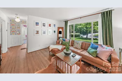 2431 Arnold Drive, Charlotte, NC 28205 - Photo 15