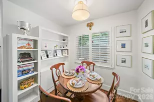 2431 Arnold Dr, Charlotte, NC 28205 - Photo 9