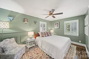 2431 Arnold Dr, Charlotte, NC 28205 - Photo 23
