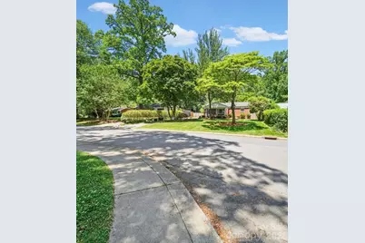 2431 Arnold Drive, Charlotte, NC 28205 - Photo 33
