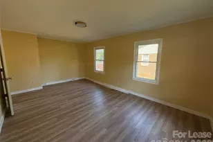 800 Carrington Dr, Charlotte, NC 28214 - Photo 7