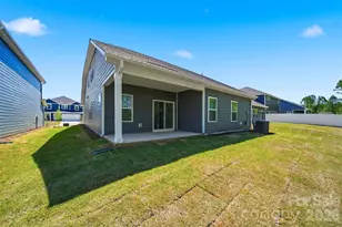 2082 Sunflower Cir, Newton, NC 28658 - Photo 25