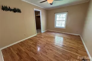 942 Fisher Branch Rd, Marshall, NC 28753 - Photo 17
