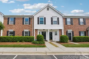 969 Heritage Pkwy, Fort Mill, SC 29715 - Photo 1