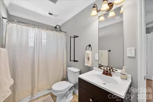 1529 E Worthington Ave, Charlotte, NC 28203 - Photo 21