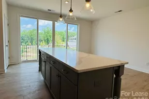 7044 Westrow Ave, Charlotte, NC 28278 - Photo 9