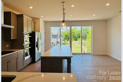 7044 Westrow Avenue, Charlotte, NC 28278 - Photo 11
