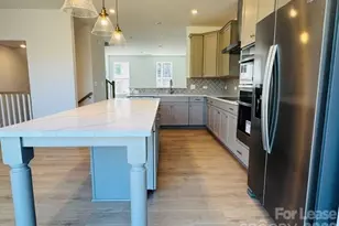 7044 Westrow Ave, Charlotte, NC 28278 - Photo 13