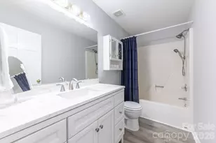 3971 Rolling Meadow Ln, Lincolnton, NC 28092 - Photo 7