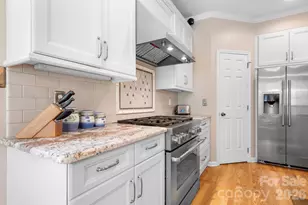 19914 Scanmar Ln, Cornelius, NC 28031 - Photo 7