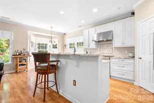 19914 Scanmar Ln, Cornelius, NC 28031 - Photo 5