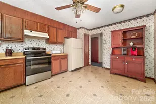 10730 Coachman Cir, Charlotte, NC 28277 - Photo 13