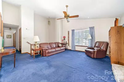 10730 Coachman Circle, Charlotte, NC 28277 - Photo 5