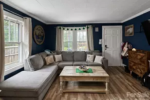 104 Old Fort Rd, Fairview, NC 28730 - Photo 5