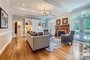 2560 Morrocroft Ln, Charlotte, NC 28211 - Photo 5