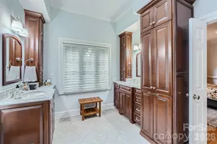 2560 Morrocroft Ln, Charlotte, NC 28211 - Photo 25