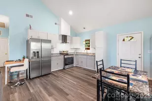 845 Spindale St, Spindale, NC 28160 - Photo 11