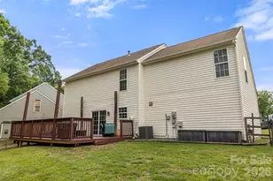 1315 Red Tallen Ct, Charlotte, NC 28214 - Photo 25