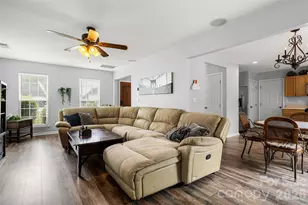 1315 Red Tallen Ct, Charlotte, NC 28214 - Photo 7