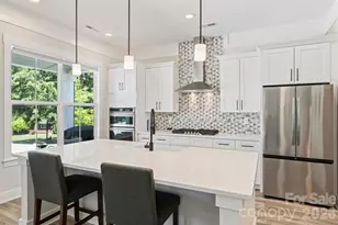 1002 Parkes St, Matthews, NC 28105 - Photo 13