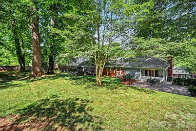 7022 Ludwig Drive, Charlotte, NC 28215 - Photo 23