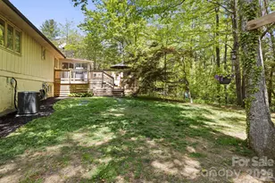 100 Greenbriar Ave, Flat Rock, NC 28731 - Photo 33