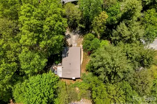 100 Greenbriar Ave, Flat Rock, NC 28731 - Photo 35